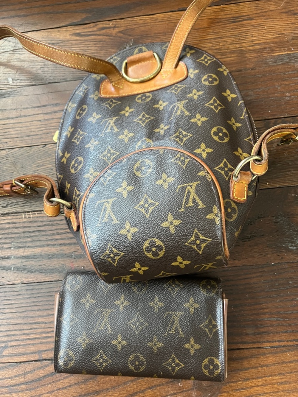 Louis Vuitton Monogram Canvas Brown & Gold Backpack - Picture 2 of 6